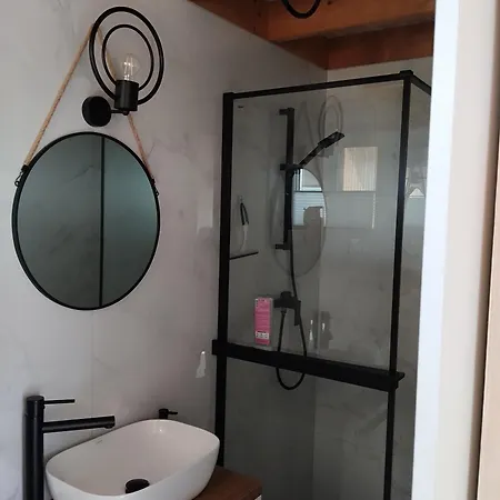 Lodge Klimatyzowany Letniskowy *